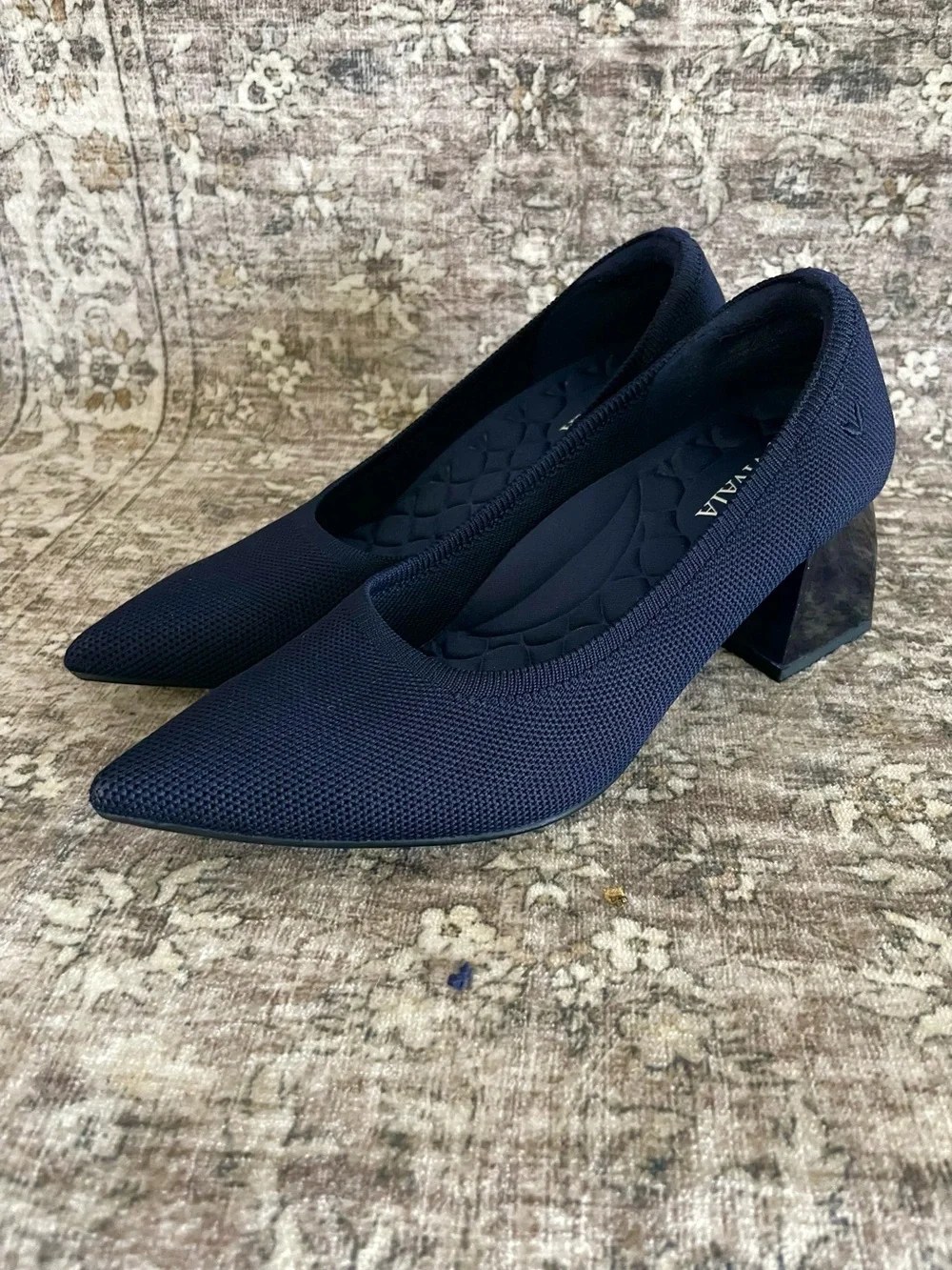 VIVAIA Pointed Toe Chunky Block Heel Pumps Aria Melody Navy Blue